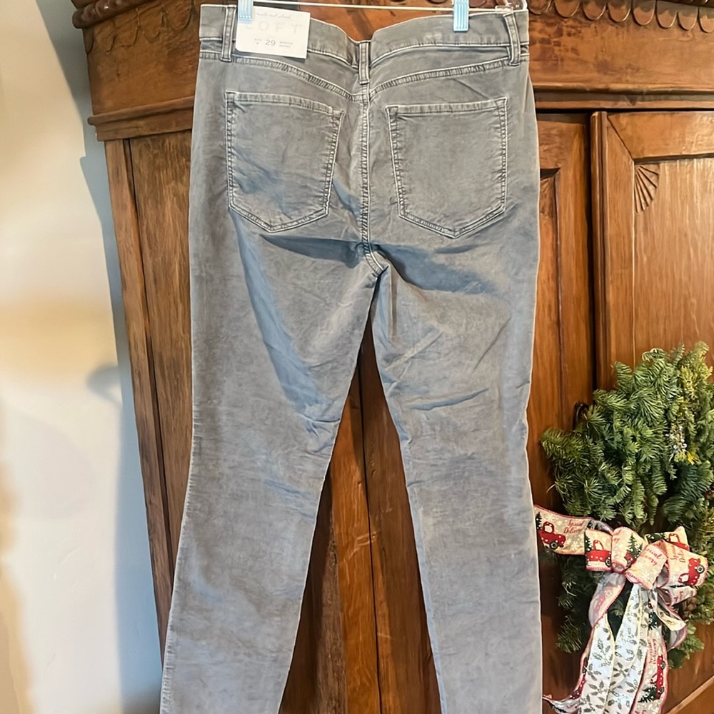 Loft Modern Skinny velveteen pants